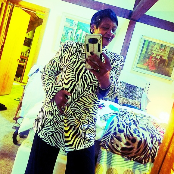 Estate piece!  Doncaster Jacket - Picture 4 of 4